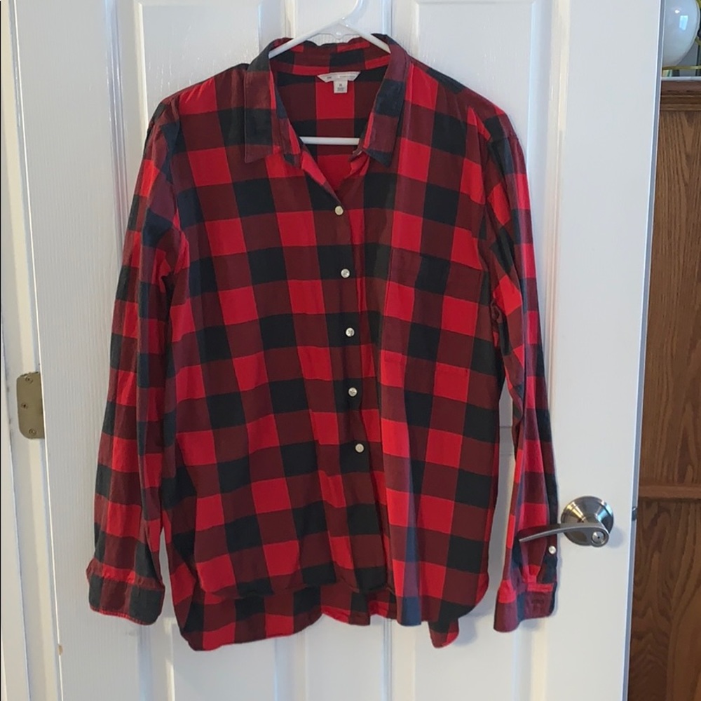 Long Sleeve Plaid Button Up